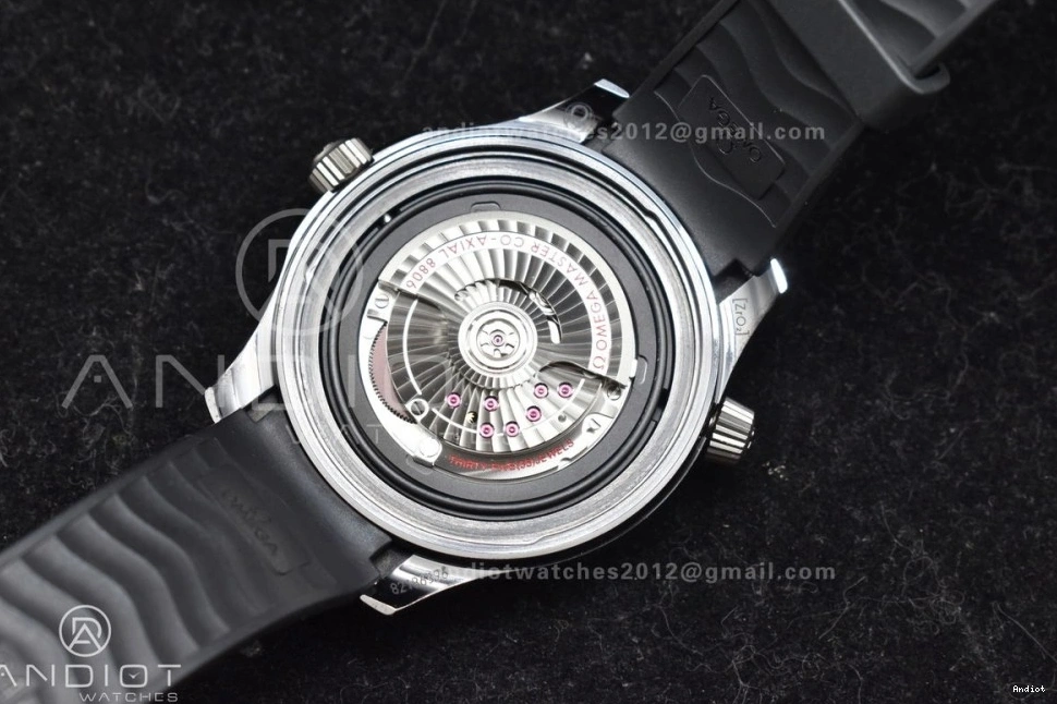 Black VSF Rubber on Diver Dial Black Edition Strap Seamaster 300M A8806 Best PVD 0102